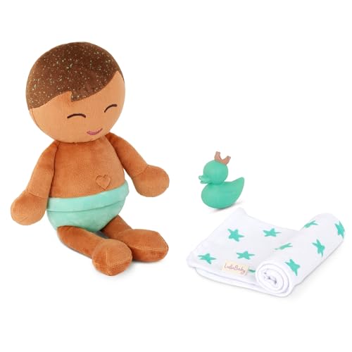 LullaBaby – Badepuppe Badewannenspielzeug Junge 36 cm – Stoffpuppe, hellbraunes Haar – Badespielzeug Baby, Wasserspielzeug – Handtuch & Badeente Puppenzubehör – Badewannen Spielzeug ab 2 Jahren LullaBaby – Badepuppe Badewannenspielzeug Junge 36 cm – Stoffpuppe, hellbraunes Haar – Badespielzeug Baby, Wasserspielzeug – Handtuch & Badeente Puppenzubehör – Badewannen Spielzeug ab 2 Jahren von LullaBaby