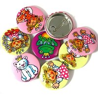 Ansteckbutton-Set mit Prinzessin Miabella von Lutz Mauder, 8 Stück Ansteckbutton-Set mit Prinzessin Miabella von Lutz Mauder, 8 Stück von Lutz Mauder