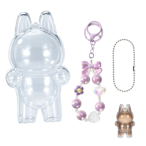 Lyreh Puppe Hülle mit Schlüsselanhänger, Transparente Schutzhülle aus Kunststoff mit Lilafarbenem Perlenband und Dünner Silberkette zum Tragen Einer Stehenden 17cm Sammlerpuppe für Unterwegs Lyreh Puppe Hülle mit Schlüsselanhänger, Transparente Schutzhülle aus Kunststoff mit Lilafarbenem Perlenband und Dünner Silberkette zum Tragen Einer Stehenden 17cm Sammlerpuppe für Unterwegs von Lyreh