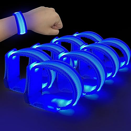 M.best 8pcs LED Light Up Armbänder Glühen blinkende Armbänder Glühen in der dunklen Partyzubehör für Hochzeit, Raves, Konzert, Camping, Sportereignisse, Party M.best 8pcs LED Light Up Armbänder Glühen blinkende Armbänder Glühen in der dunklen Partyzubehör für Hochzeit, Raves, Konzert, Camping, Sportereignisse, Party von M.best