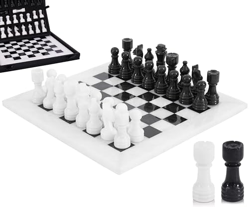 Marmor-Schachspiel 30,5 cm – handgefertigt mit 32 Figuren, 2 Extra-Königinnen & Box. Luxuriöses Reisespiel & Elegantes Geschenk zur Deko. Für Erwachsene (White & Black) von MARBLE RANGE