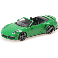 MINICHAMPS 410069482 1:43 PORSCHE 911 (992) TURBO S CABRIOLET - 2019 - GREEN von MINICHAMPS