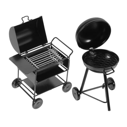 MOBUTOFU 2 Stück Miniatur BBQ Grill Teilig Realistischer Schwarzer Grill Puppenhaus Küchen Deko Tragbar und Leicht Vielseitiges Modell für Kreative Spiel und Szeneaufbauten von MOBUTOFU
