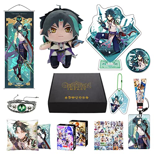 Genshin Impact Merch Box inkl. 11 Geschenk, Alle 5 Stars Charaktere Plush Poster Stand Figur Geschenkbox Set, Sammlung für Traveller Fans (Xiao) von MOTAO