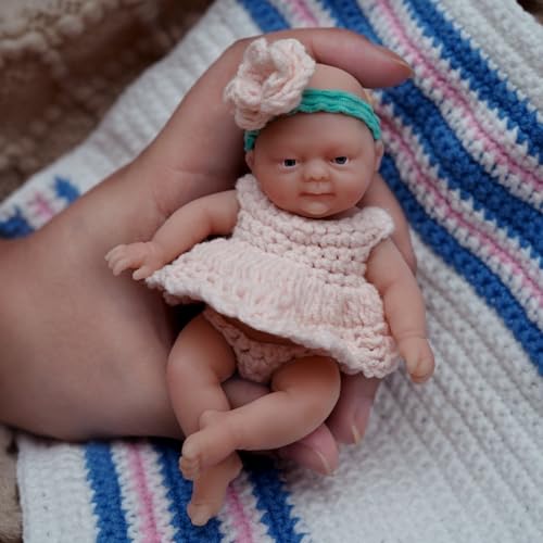 MYREBABY 11,4 cm große Mini-Babypuppe, Silikon-Baby-Mädchen-Leah, winzige Silikon-Babypuppen, realistische Babypuppen, für Neugeborene, Ganzkörper-Stressabbau MYREBABY 11,4 cm große Mini-Babypuppe, Silikon-Baby-Mädchen-Leah, winzige Silikon-Babypuppen, realistische Babypuppen, für Neugeborene, Ganzkörper-Stressabbau von MYREBABY