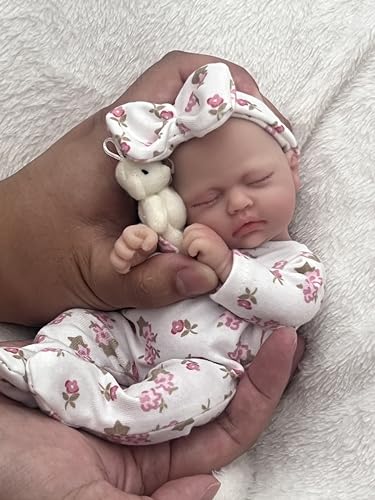 MYREBABY 17,8 cm große Mini-Babypuppe, Silikon, Ganzkörper-Baby-Puppe, weiche Haut, realistische Babypuppe für Neugeborene, echtes Leben, kleine Babypuppe mit Fütterungszubehör - 2 MYREBABY 17,8 cm große Mini-Babypuppe, Silikon, Ganzkörper-Baby-Puppe, weiche Haut, realistische Babypuppe für Neugeborene, echtes Leben, kleine Babypuppe mit Fütterungszubehör - 2 von MYREBABY
