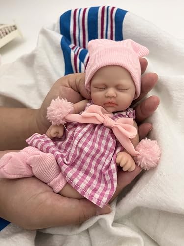 MYREBABY 17,8 cm Große Mini-Babypuppe, Silikon-Ganzkörper, Weiche Haut, Realistische Neugeborenen-Puppe Mit Fütterungszubehör von MYREBABY