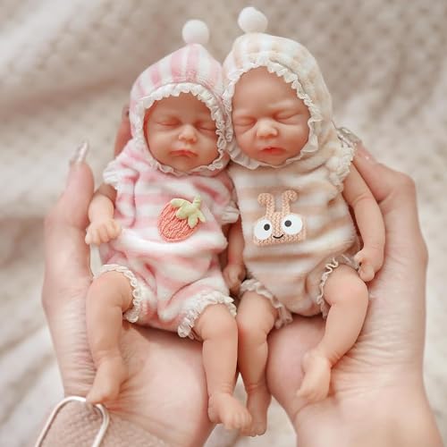 MYREBABY 6 Zoll Mini Twin Silikon Babypuppen mit Kleidung und Fütterungszubehör Realistische Reborn Puppen Mädchen Jungen MYREBABY 6 Zoll Mini Twin Silikon Babypuppen mit Kleidung und Fütterungszubehör Realistische Reborn Puppen Mädchen Jungen von MYREBABY
