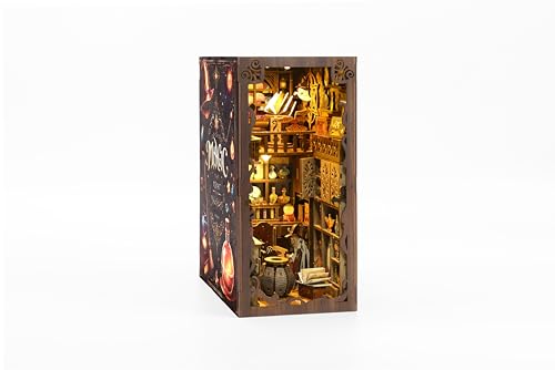 MaHo - MagicNight | Diorama | Book Nook von MaHo