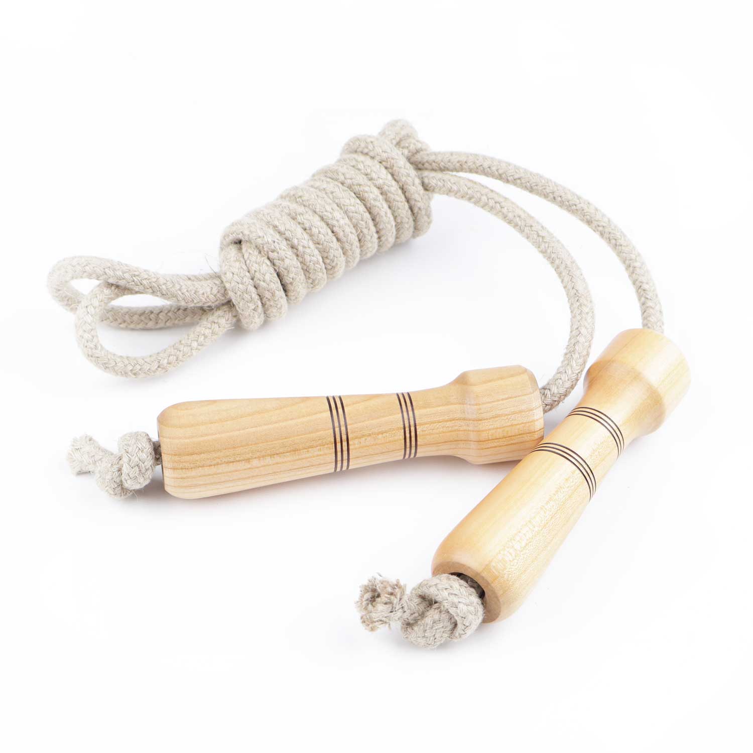 Mader - Springseil mit handgedrehten Griffen natur Mader - Springseil mit handgedrehten Griffen natur von Mader