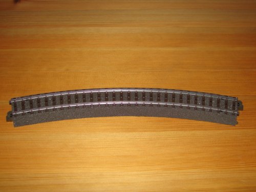 Märklin - ein gebogenes C-Gleis R2 30° HO Spielzeug-Modell-Fahrzeug-Spur Bauset Märklin - ein gebogenes C-Gleis R2 30° HO Spielzeug-Modell-Fahrzeug-Spur Bauset von Märklin