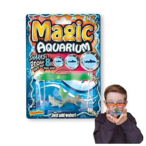 Magic Aquarium - Haie von Deluxebase. Lassen Sie Ihre eigenen Pinguine in diesem Spielzeug Fisch Tank-Kit für Kinder wachsen. von Deluxebase