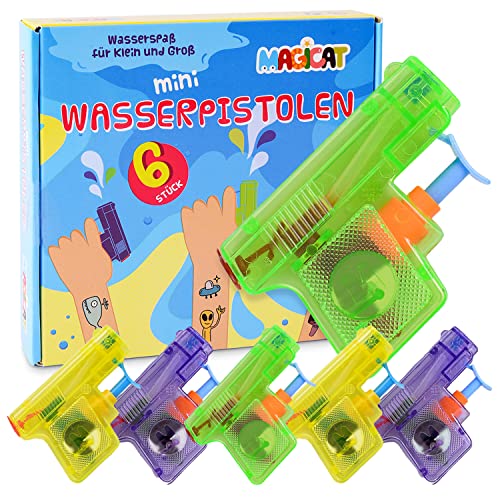 Magicat Premium Wasserpistolen Set, 6 Pistolen für Klein und Groß, perfektes Wasserspielzeug für Kinder und Erwachsene, Sommer Spielzeug für Garten und Pool, optimales Geschenk und Mitgebsel Magicat Premium Wasserpistolen Set, 6 Pistolen für Klein und Groß, perfektes Wasserspielzeug für Kinder und Erwachsene, Sommer Spielzeug für Garten und Pool, optimales Geschenk und Mitgebsel von Magicat