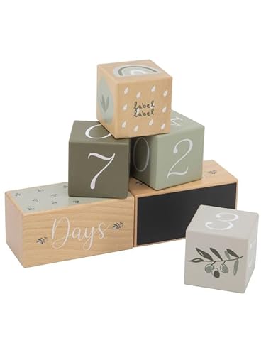 Label Label Meilensteinblöcke Olivgrün – Personalisierbare Holzblöcke mit Namensdruck – Baby Milestone Set zur Dokumentation von Wochen, Monaten & Jahren – Fotoprops & Geschenk zur Geburt oder Taufe von Mainely