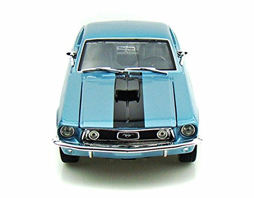 Maisto 1:18 Scale Metallic Blue 1968 Ford Mustang GT Cobra Jet by Maisto Tech von maisto