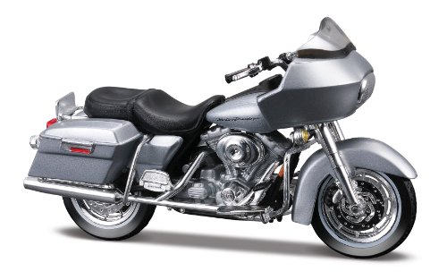 Maisto 1:18 Harley Davidson FLTR Road Glide (2002) Silber Motorradmodell von Maisto
