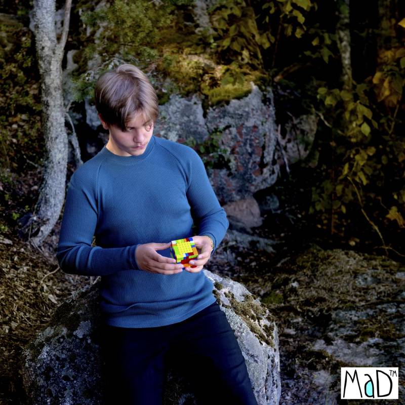 MaD Thermal Shirt  - Cosmos Blue M von ManyMonths