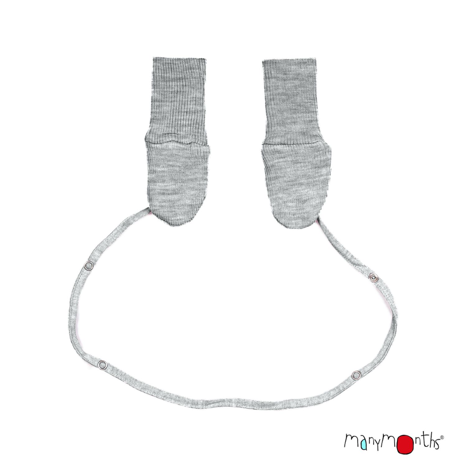 ManyMonths Mittens Fäustlinge mit Band aus Wolle - Newcomer / Charmer (50 - 68/74) Platinum Grey von ManyMonths