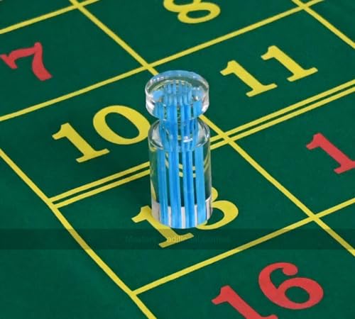 Masters Traditional Games Transparent Roulette Win Marker/Dolly - Acrylic - 60mm Tall - Used to Mark The Winning Number on a Roulette Layout von Masters Traditional Games