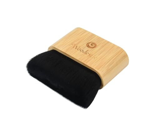 Masters Traditional Games Woodestic Crokinole Dust Removal Brush Masters Traditional Games Woodestic Crokinole Dust Removal Brush von Masters Traditional Games