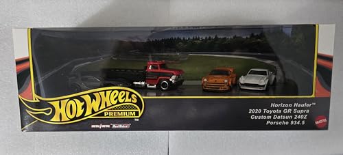 Hot Wheels Premium 4er-Set Druckgusswagen mit Transporter Toyota GR Supra, Datsun 240Z, Porsche 934.5 von Mattel
