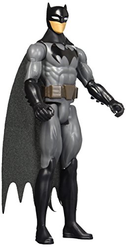 Mattel DWM49 - DC Justice League Basis-Figur - Batman, 30 cm Mattel DWM49 - DC Justice League Basis-Figur - Batman, 30 cm von Mattel