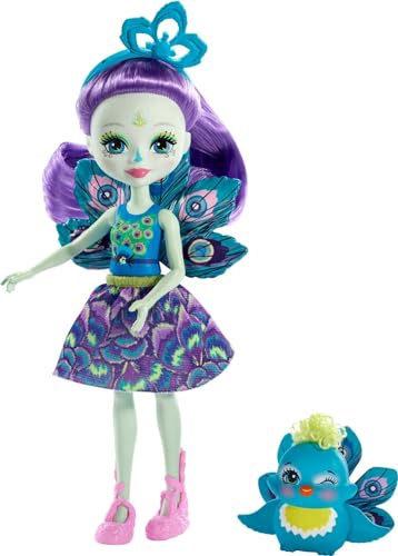 Enchantimals FXM74 - Patter Peacock Puppe & Flap Figur, Puppe (15cm), lange violette Haare, Pfauen-Flügeln, abnehmbarer Rock, Kopfschmuck, Schuhe, Spielzeug Geschenk für Kinder ab 4 Jahren von Enchantimals