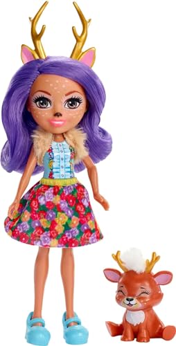 Enchantimals FXM75 - Danessa Deer Puppe & Sprint Figur, Puppe (15cm), Lange Violette Zöpfe, Tierohren, Geweih, Schwanz, abnehmbarem Rock, Fellstola, Schuhe, Spielzeug Geschenk für Kinder ab 3 Jahren von Enchantimals