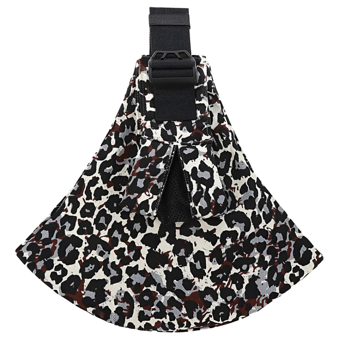 Baby Sling Carrier™ - Verstellbare Babytrage - Hüfttrage Bordeauxfarbener Leopard – Comfort | Pädagogisches Holzspielzeug von Mein Kleines Baby