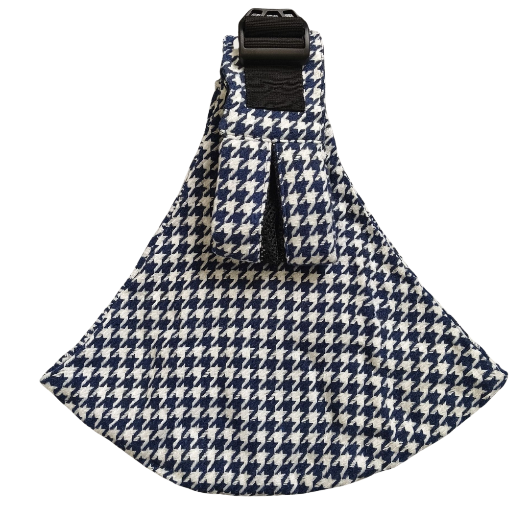 Baby Sling Carrier™ - Verstellbare Babytrage - Hüfttrage Mitternachtsblaues Hahnentritt – Comfort | Pädagogisches Holzspielzeug von Mein Kleines Baby