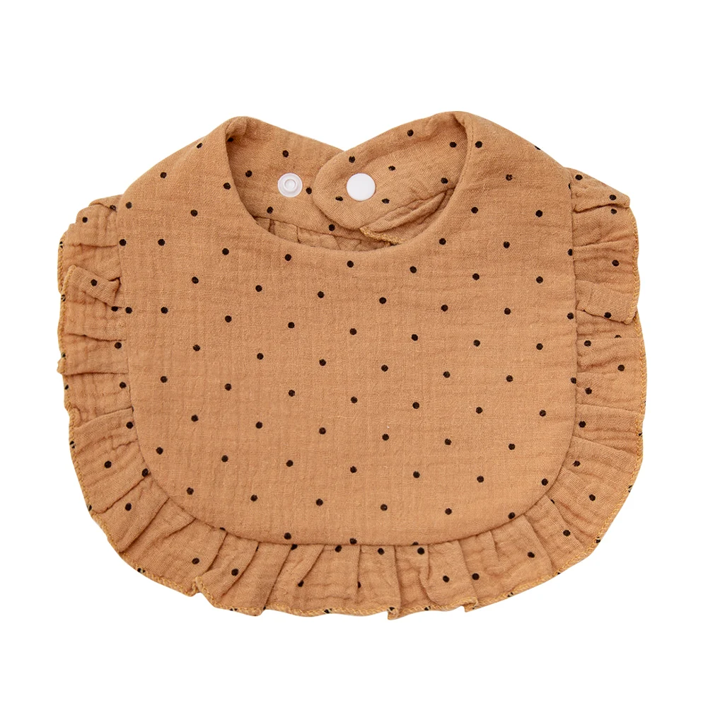 BabyBloom – Niedlich & bequem – Baby-Lätzchen mit Rüschenrand Karamell-Tupfen | Pädagogisches Holzspielzeug BabyBloom – Niedlich & bequem – Baby-Lätzchen mit Rüschenrand Karamell-Tupfen | Pädagogisches Holzspielzeug von Mein Kleines Baby
