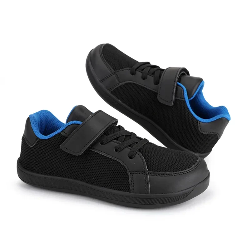 Barefoot – Åndbar og let – Barefoot Mesh Sneakers Sort / 32 (7 år) | Pädagogisches Holzspielzeug von Mein Kleines Baby