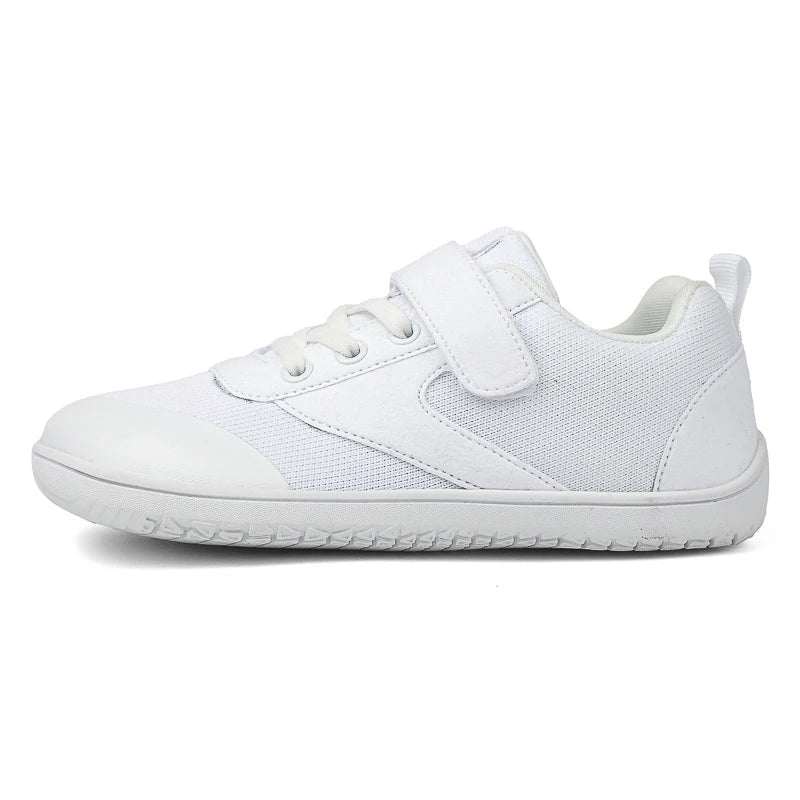 Barefoot – Bred og let – Barefoot børnesneakers Valkoinen / 31 (6-7 år) | Pädagogisches Holzspielzeug von Mein Kleines Baby