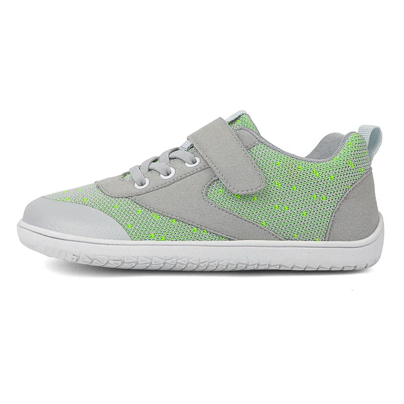 Barefoot– Breit&Leicht– Barefoot Kindersneaker Grau / 27 (3.5-4.5 Jahre) | Pädagogisches Holzspielzeug von Mein Kleines Baby
