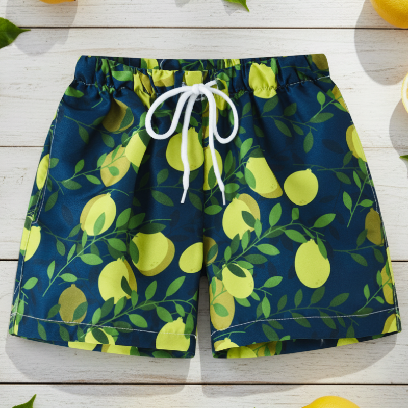 Beach Shorts – Let og legende – Tropiske badebukser til børn Citronplantage / 140 (7–8 år) | Pädagogisches Holzspielzeug von Mein Kleines Baby