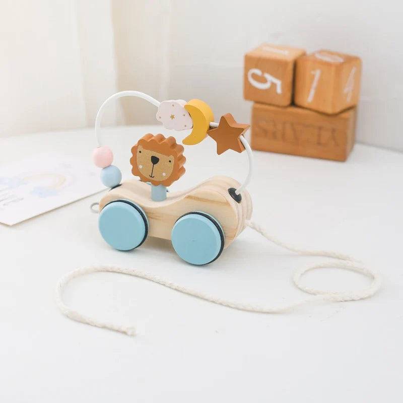 Bead Tracks™ – Zug, Auto&Motorik - Holzperlen- und Schlepperset Kofferraum | Pädagogisches Holzspielzeug von Mein Kleines Baby