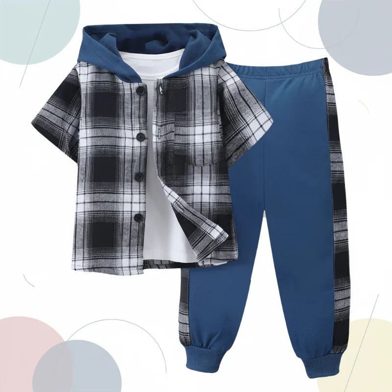 Boys Checkered Outfit – Trendy og behageligt – Børnetøjssæt med tern Blå / 130 (6–7 år) | Pädagogisches Holzspielzeug von Mein Kleines Baby