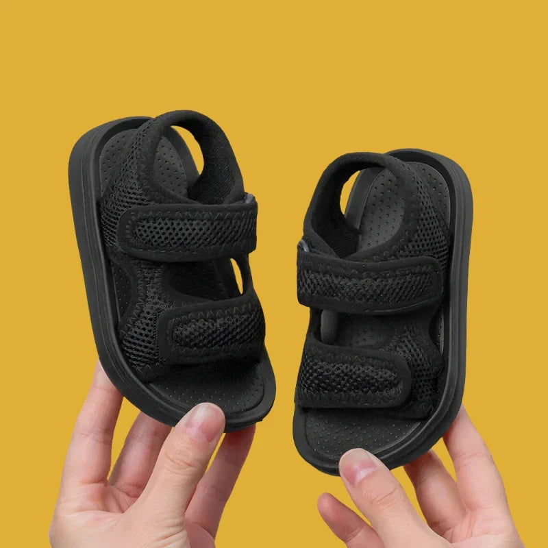 Breeze Bliss™ - Bløde og Hurtigtørrende Såler - Børnesandaler Sort / 19 (2.5-3 år) | Pädagogisches Holzspielzeug von Mein Kleines Baby