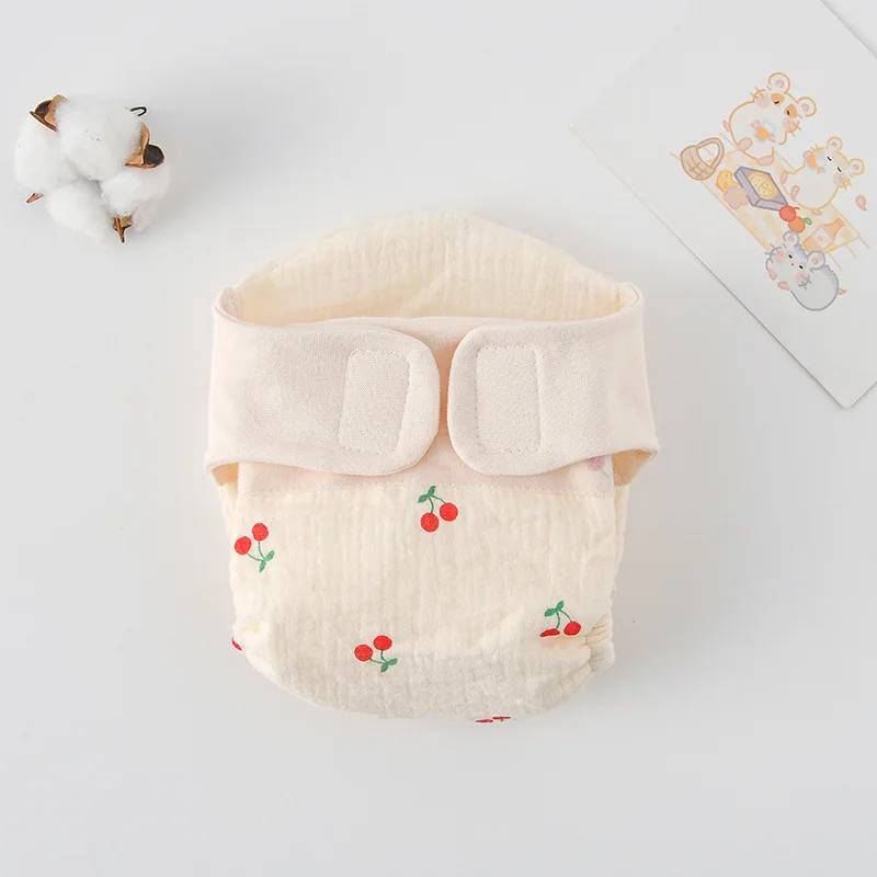 ComfyCotton– Wasserdicht&sicher– Übungshosen aus Bio-Baumwolle Kleine Kirsche / S (0-5kg) - 0-3 Monate | Pädagogisches Holzspielzeug von Mein Kleines Baby