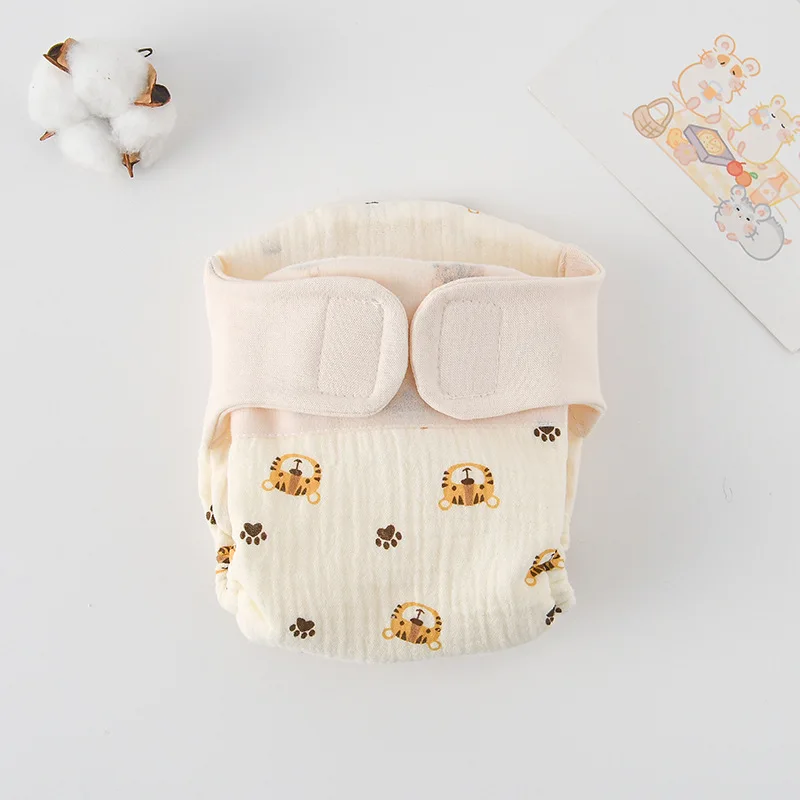 ComfyCotton– Wasserdicht&sicher– Übungshosen aus Bio-Baumwolle Kleiner Tiger / S (0-5kg) - 0-3 Monate | Pädagogisches Holzspielzeug von Mein Kleines Baby