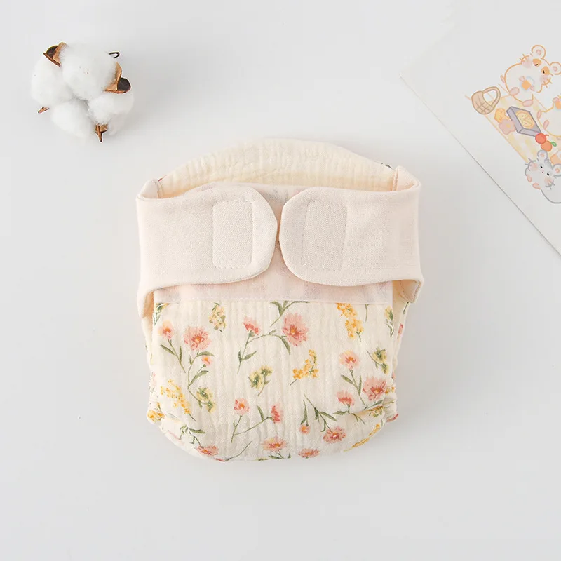 ComfyCotton– Wasserdicht&sicher– Übungshosen aus Bio-Baumwolle Rosa Blumen / L (10-14.5kg) - 9-15 Monate | Pädagogisches Holzspielzeug von Mein Kleines Baby