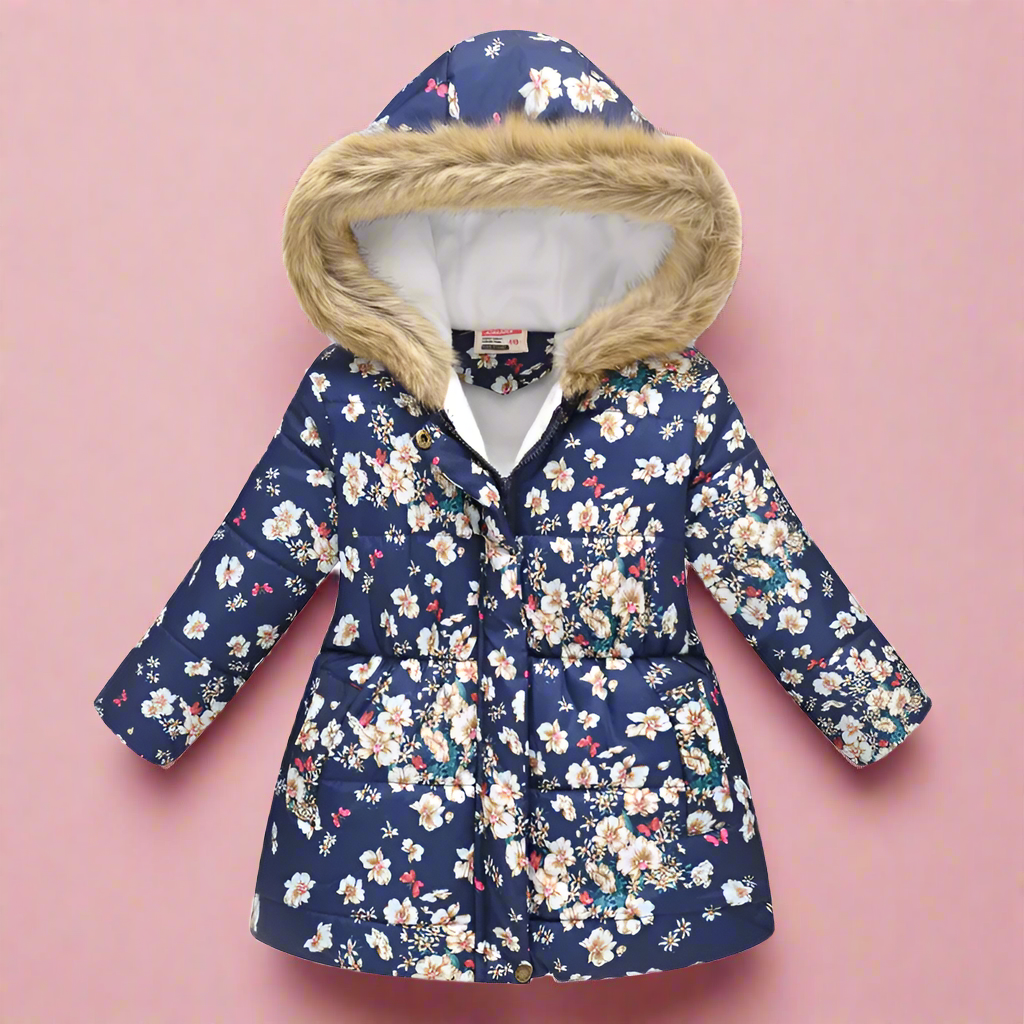 CozyTrend– Elegant&gemütlich – Steppjacke für Mädchen Marineblau klein geblümt / 130 (6-7 Jahre) | Pädagogisches Holzspielzeug von Mein Kleines Baby