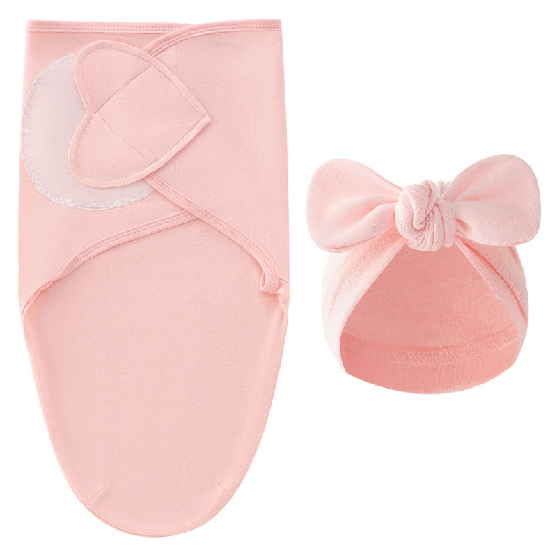 DreamNest– Ruhe&Komfort– Luxuriöses Wickeltuch mit Mütze Rosa | Pädagogisches Holzspielzeug DreamNest– Ruhe&Komfort– Luxuriöses Wickeltuch mit Mütze Rosa | Pädagogisches Holzspielzeug von Mein Kleines Baby