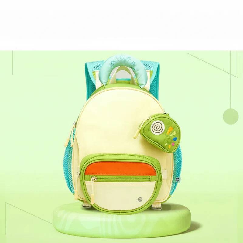 KidPack– Leicht&Komfortabel– Leichte Schultasche mit Wasserflaschenhalter Grün | Pädagogisches Holzspielzeug KidPack– Leicht&Komfortabel– Leichte Schultasche mit Wasserflaschenhalter Grün | Pädagogisches Holzspielzeug von Mein Kleines Baby