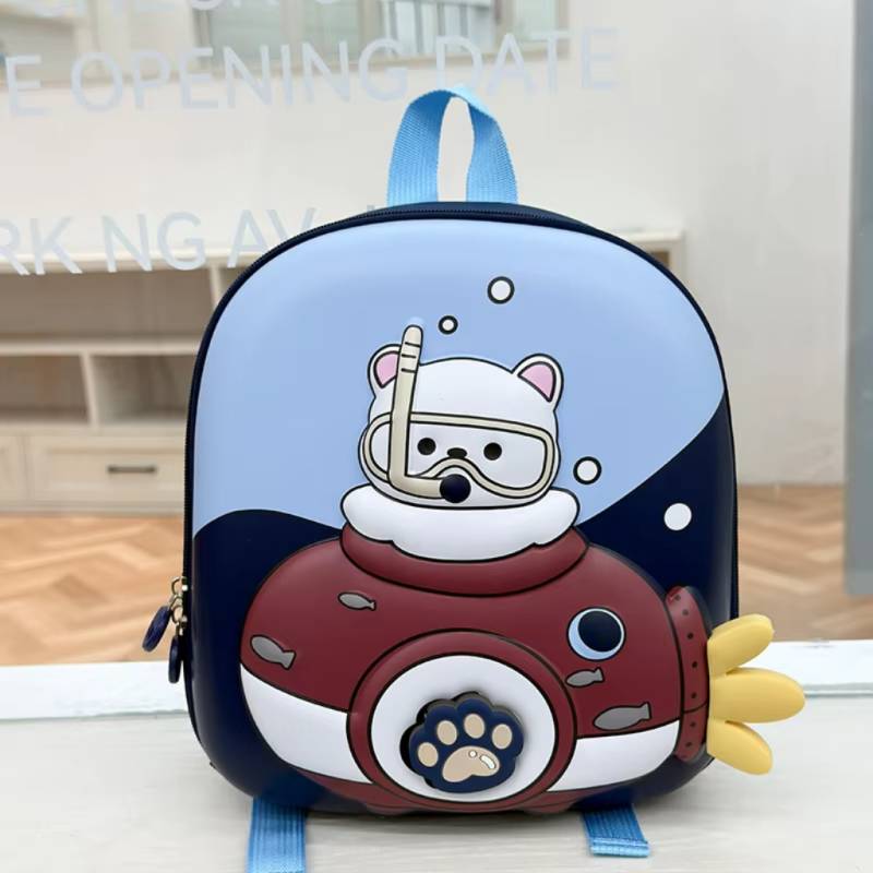KiddoPack – Niedlich & praktisch – Kinderrucksack mit leuchtendem Beinchen Dunkelblau | Pädagogisches Holzspielzeug KiddoPack – Niedlich & praktisch – Kinderrucksack mit leuchtendem Beinchen Dunkelblau | Pädagogisches Holzspielzeug von Mein Kleines Baby