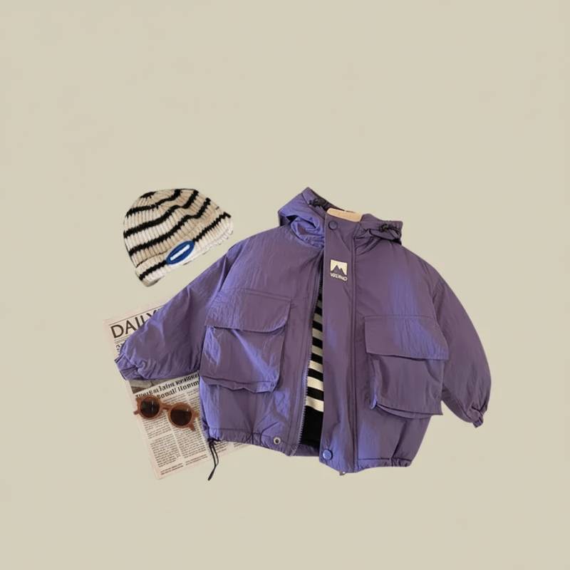 LiloWear– Winddicht&wasserabweisend– Kinderwindjacke mit Kapuze Violett / 90 (18-24 Monate) | Pädagogisches Holzspielzeug von Mein Kleines Baby