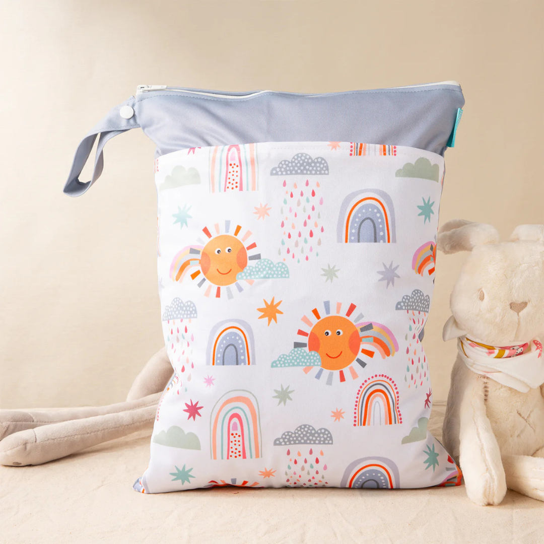 LittleBloom– Immer trocken und frisch – wiederverwendbarer wasserdichter Windelbeutel Hellblau | Pädagogisches Holzspielzeug von Mein Kleines Baby