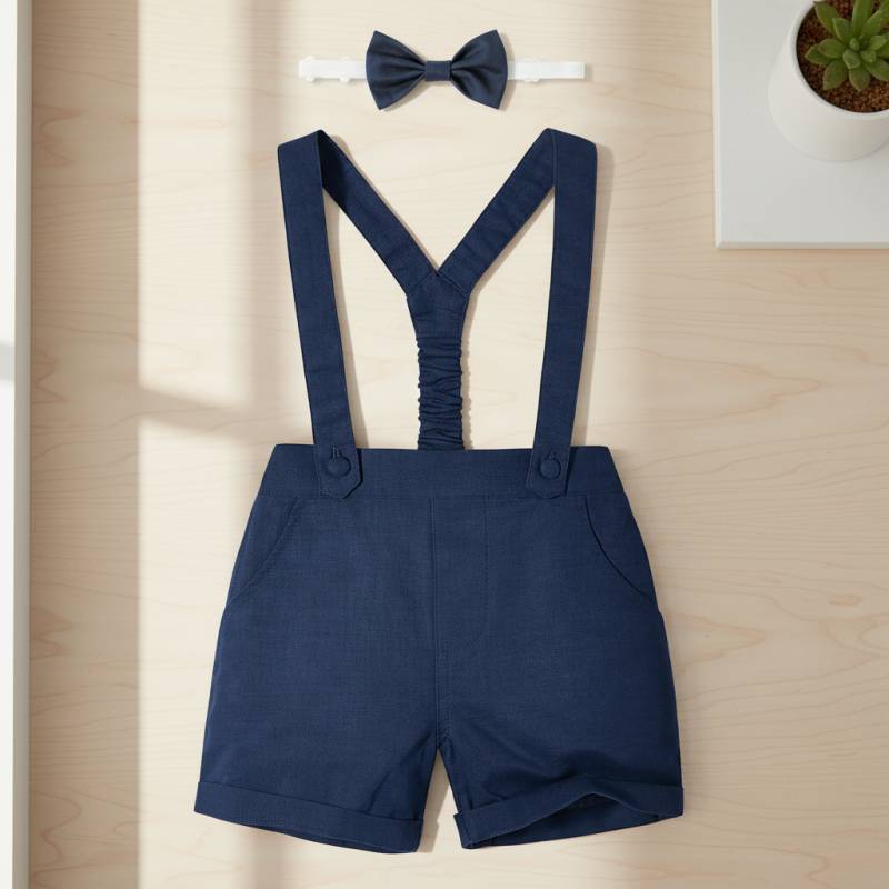 LittleDandy– Klassisch&Elegant– Baumwollshorts mit Hosenträgern und Schleife Marine / 90 (18–24 Monate) | Pädagogisches Holzspielzeug von Mein Kleines Baby