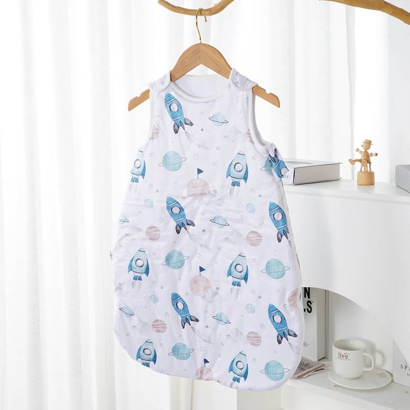 LittleDreams – Weich & atmungsaktiv – Ärmelloser Babyschlafsack Rakete / M (6–12 Monate) | Pädagogisches Holzspielzeug von Mein Kleines Baby