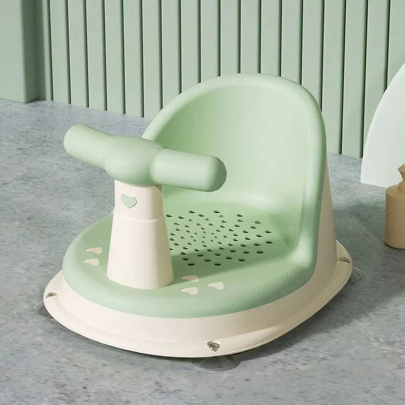 LumaLieve – Sicher & bequem – Ergonomischer Baby-Badestuhl Grönt | Pädagogisches Holzspielzeug LumaLieve – Sicher & bequem – Ergonomischer Baby-Badestuhl Grönt | Pädagogisches Holzspielzeug von Mein Kleines Baby